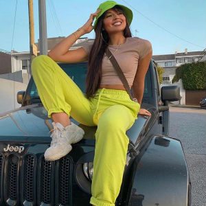 PrettyLittleThing